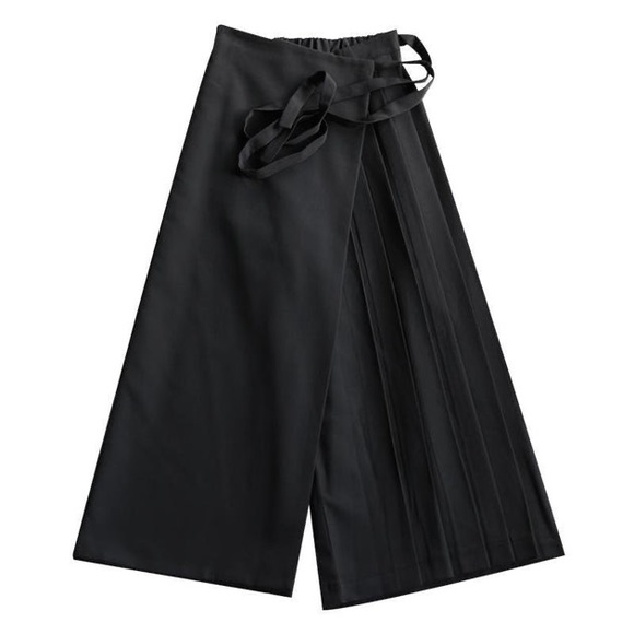Aesthetic Noir half pleated pants S - Picture 6 of 6